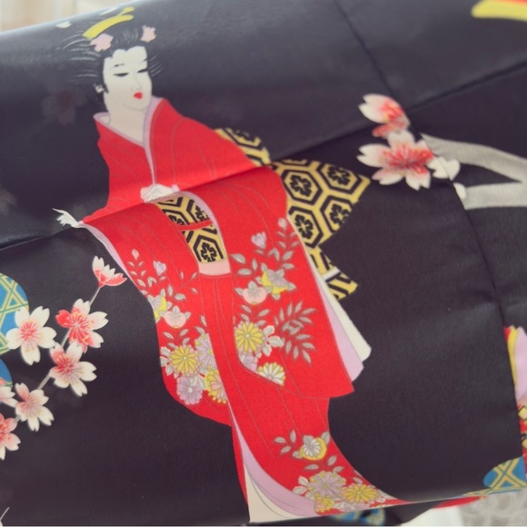 Ichiban Japanese Satin Kimono - Picture 9 of 15